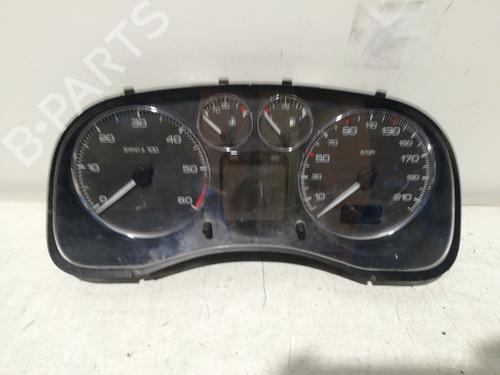 Used Instrument cluster PEUGEOT 307 (3A/C) 2.0 16V (136 hp) 25988551