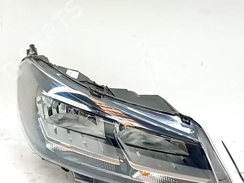 Phare droit Phare droit CITROËN JUMPY III Van (V_) 1.5 BlueHDi 120 (120 hp) 34341852 34341852