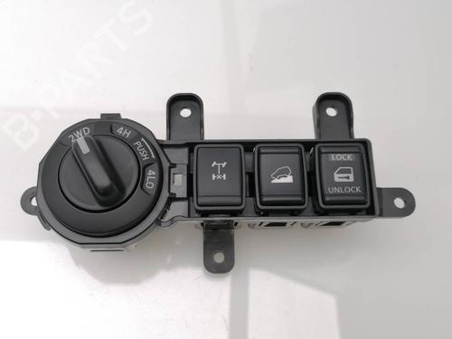Switch NISSAN NAVARA NP300 Pickup (D23, D23T) 2.3 dCi 4x4 (D231) | BP23405268I30 
