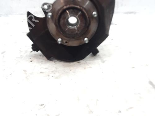 Venstre Styrespindel Lejehus Venstre Styrespindel Lejehus KIA SORENTO I (JC) 2.5 CRDi (170 hp) 36666522 36666522