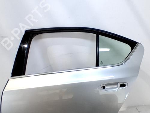 Used Left rear door Left rear door SKODA OCTAVIA III Combi (5E5, 5E6) 2.0 TDI (150 hp) 34708016 34708016