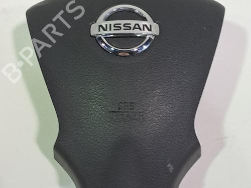 Used Driver airbag NISSAN NOTE (E12) 1.2 (80 hp) 23371748