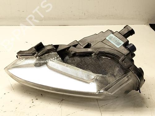 Used Right front fog light Right front fog light 38264222 38264222