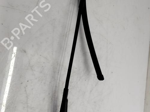 Used Front windshield wiper arm PEUGEOT 508 SW I (8E_) 2.0 BlueHDi 150 (150 hp) 32080302