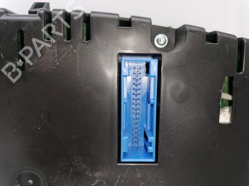 Instrument cluster VW GOLF VI (5K1) 2.0 TDI | BP25613761C47 