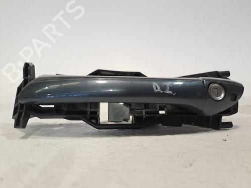 Used Front left exterior door handle MERCEDES-BENZ CLK (C209) CLK 270 CDI (209.316) (170 hp) 23977350