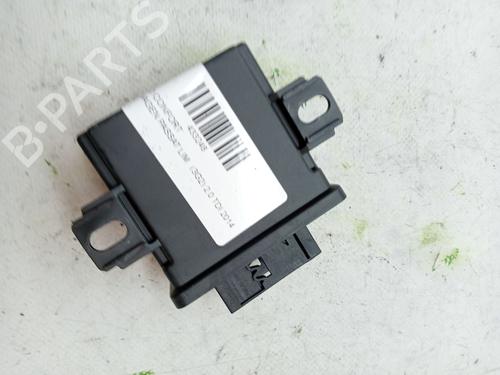 Elektronische module VW PASSAT B7 Variant (365) 2.0 TDI (140 hp) 23353347