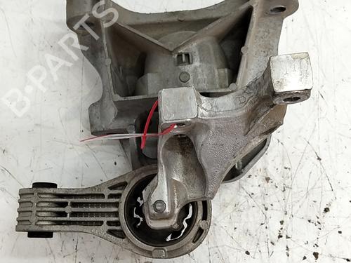 Used Engine mount Engine mount 38748409 38748409
