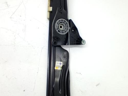 front-right-window-mechanism-citroen-c3-aircross-ii-2r_-2c_-2017-40548327 main image