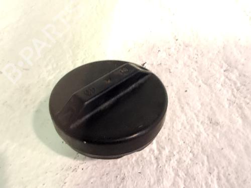 Trappe de carburant TOYOTA CELICA Coupe (_T20_) 1.8 i 16V (AT200) (116 hp) 31701408