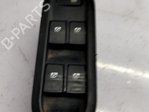 Used Left front window switch RENAULT SCÉNIC II (JM0/1_) 1.6 16V (JM1R) (112 hp) 31182353