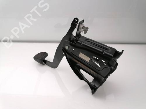 Used Break pedal VW CRAFTER 30-35 Bus (2E_) 2.0 TDI (163 hp) 23384402