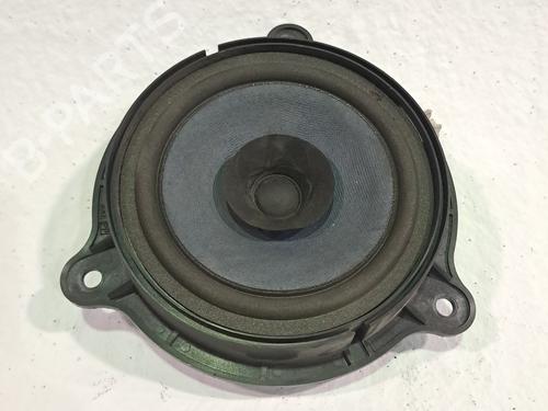 Used Speaker NISSAN X-TRAIL I (T30) 2.2 Di 4x4 (114 hp) 25809476