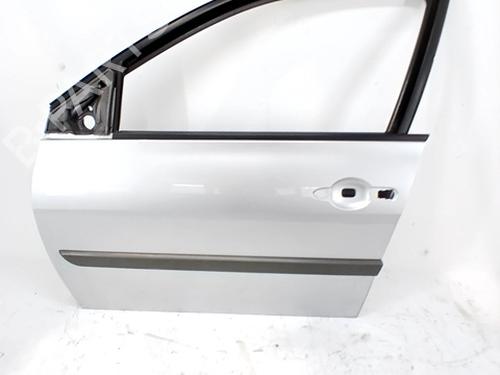Dør venstre fortil RENAULT MEGANE II Estate (KM0/1_) 1.5 dCi (KM16, KM1E) (106 hp) 31991350