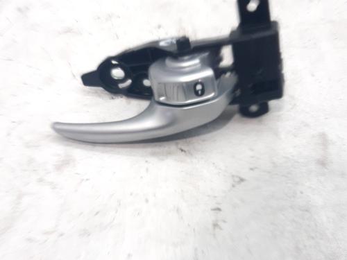 Used Front right interior door handle Front right interior door handle JEEP RENEGADE SUV (BU, B1, BV) 1.3 PHEV 4Xe (240 hp) 34341811 34341811