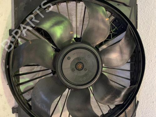 Used Radiator fan Radiator fan MERCEDES-BENZ C-CLASS (W204) C 200 CDI (204.001) (136 hp) 33766803 33766803