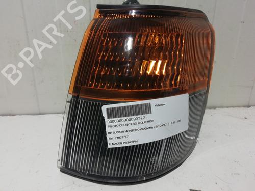 Used Left front indicator MITSUBISHI PAJERO II (V3_W, V2_W, V4_W, V5_W) 2.5 TD 4WD (V24W) (99 hp) 25460464