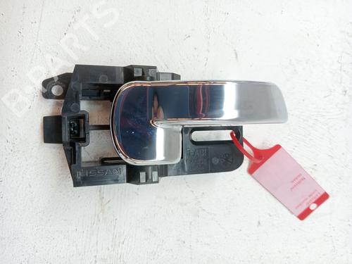 Used Front right interior door handle NISSAN QASHQAI I (J10, NJ10) 2.0 (141 hp) 27557027