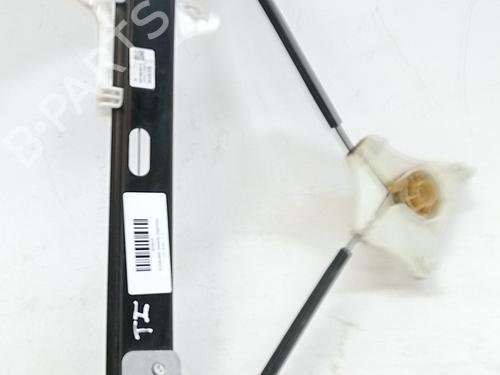 Rudehejsemekanisme venstre bagtil Rudehejsemekanisme venstre bagtil SEAT ARONA (KJ7, KJP) 1.0 TSI (116 hp) 34238383 34238383