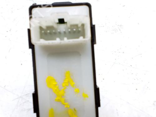 Right rear window switch KIA CARENS IV 1.7 CRDi | BP36665759I28 - Image 2