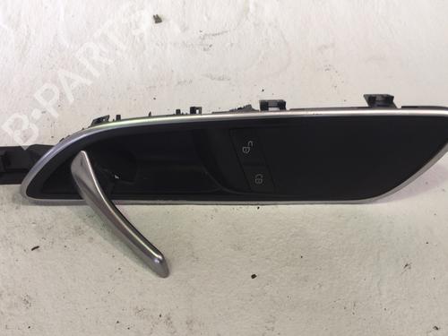 Used Front left interior door handle Front left interior door handle 39557246 39557246