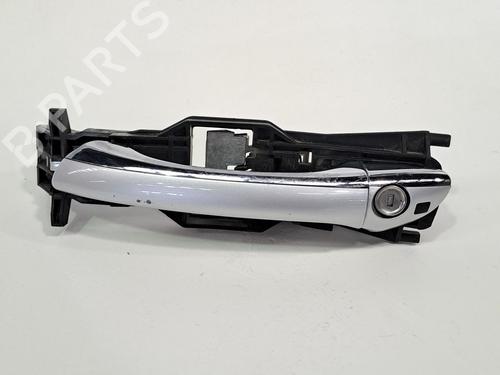 Used Front left exterior door handle MERCEDES-BENZ E-CLASS (W211) E 280 CDI (211.020) (190 hp) 23371016