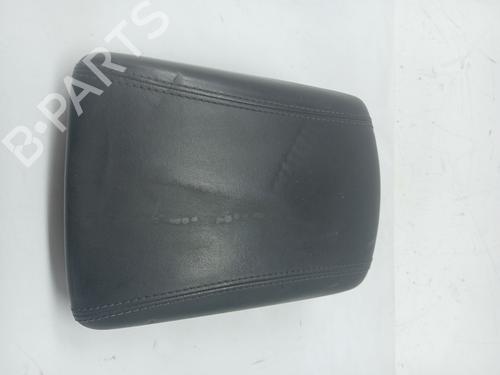 Used Armrest / Center console HYUNDAI TUCSON (TL, TLE) 1.6 T-GDi (177 hp) 23976276
