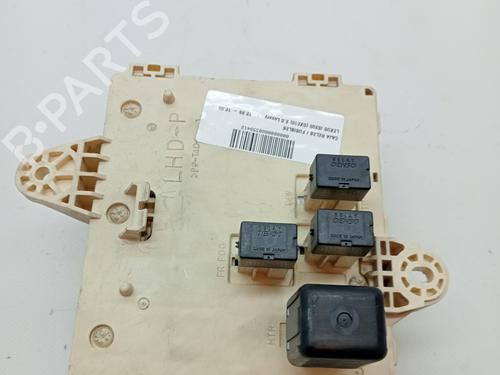 Used Fuse box LEXUS IS I (_E1_) 200 (GXE10) (155 hp) 23346788
