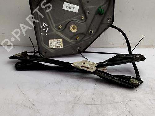 Used Front left window mechanism Front left window mechanism SKODA SUPERB II (3T4) 2.0 TDI (140 hp) 33768859 33768859