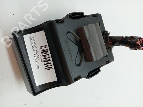 Used Fuse box OPEL CORSA E (X15) 1.4 (08, 68) (90 hp) 23354504