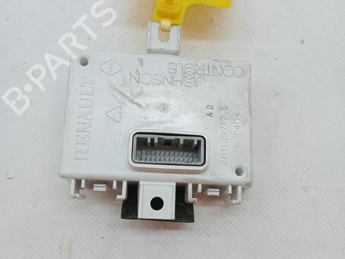 Used Control unit RENAULT MEGANE III Hatchback (BZ0/1_, B3_) 1.5 dCi (BZ1G, BZ1W, BZ0R) (95 hp) 23350560