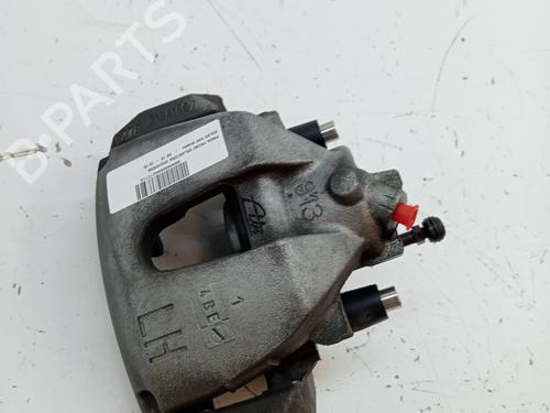 Used Left front brake caliper VOLVO V40 Hatchback (525) D2 (114 hp) 23349892