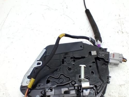 rear-right-lock-lexus-nx-ii-_a2_-_h2_-2021-40545806 main image