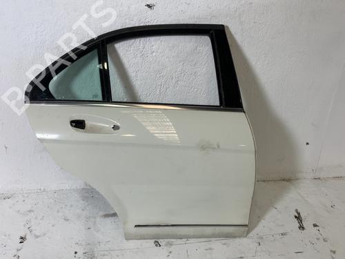 Dør højre bagtil Dør højre bagtil MERCEDES-BENZ C-CLASS (W204) C 250 CDI (204.003) (204 hp) 39741797 39741797