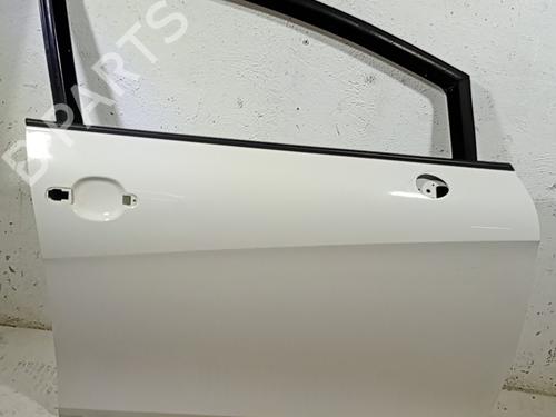 Used Right front door Right front door 38748837 38748837
