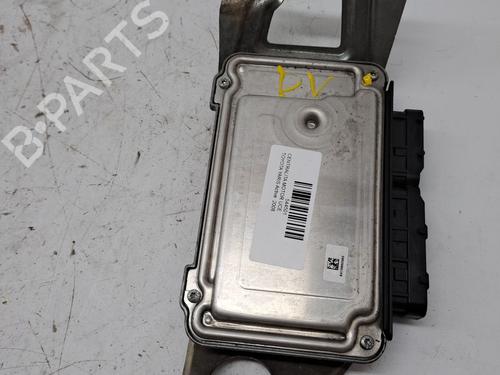 Used Engine control unit (ECU) TOYOTA YARIS (_P13_) 1.0 (KSP130_, KSP130) (69 hp) 23375404