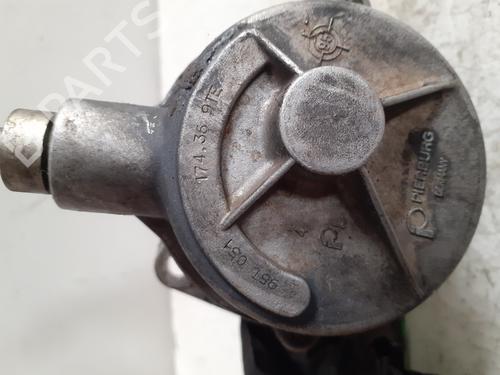 Used Vacuum pump DAEWOO NUBIRA Saloon (J200) 1.6 (109 hp) 24974702