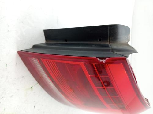 Used Right taillight VW PASSAT B7 Variant (365) 2.0 TDI (140 hp) 23353362