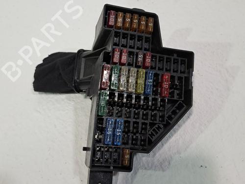 Used Fuse box VW GOLF V (1K1) 1.9 TDI (105 hp) 24402398