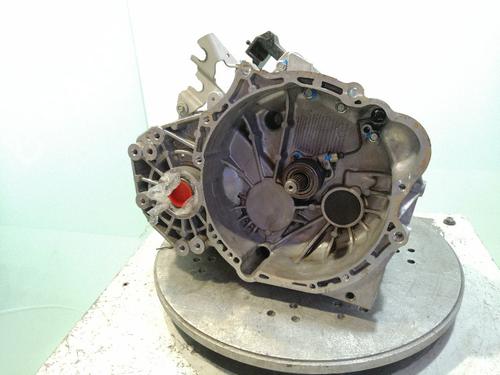 Used Gearbox CHEVROLET CAPTIVA (C100, C140) 2.0 D 4WD (150 hp) 25934630