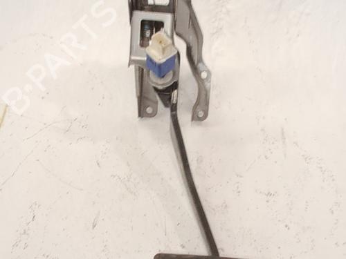 Used Break pedal Break pedal 37245616 37245616
