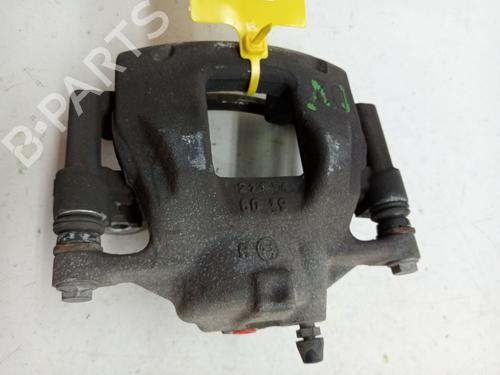 Used Right front brake caliper TOYOTA AURIS (_E18_) 1.4 D-4D (NDE180_, NDE180R) (90 hp) 23353432