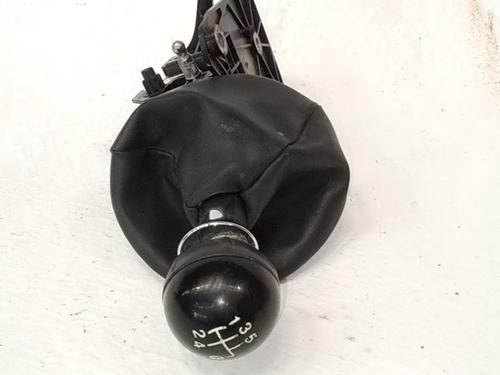 Used Gear lever Gear lever FIAT 500 (312_) 1.2 (312AXA1A) (69 hp) 36317789 36317789
