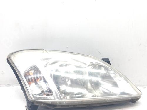 Phare droit Phare droit TOYOTA COROLLA Saloon (_E12_) 2.0 D-4D (CDE120_, CDE120R) (90 hp) 34537309 34537309