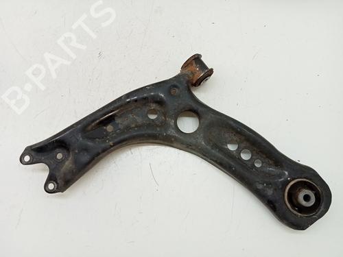 Used Left front suspension arm SKODA OCTAVIA III (5E3, NL3, NR3) 1.4 TSI (150 hp) 29302580