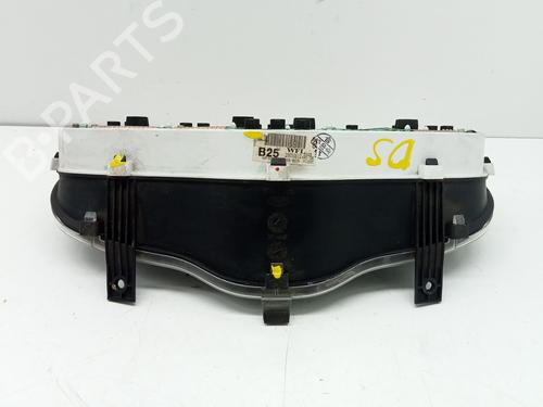 Instrument cluster HYUNDAI SANTA FÉ I (SM) 2.4 16V 4x4 | BP27557222C47 