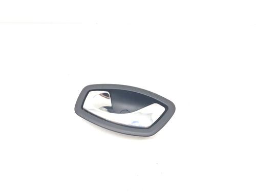 Venstre fortil invendig håndtag RENAULT CAPTUR I (J5_, H5_) 0.9 TCe 90 (90 hp) 28957422