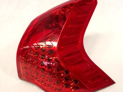 Used Right taillight Right taillight PEUGEOT 3008 I MPV (0U_) 2.0 HDi 150 / BlueHDi 150 (150 hp) 34367771 34367771
