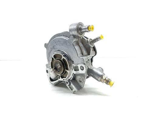 Used Vacuum pump VW TOUAREG (7LA, 7L6, 7L7) 2.5 R5 TDI (174 hp) 26538422