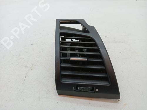 Used Air vent BMW 1 (E87) 120 d (163 hp) 23357786